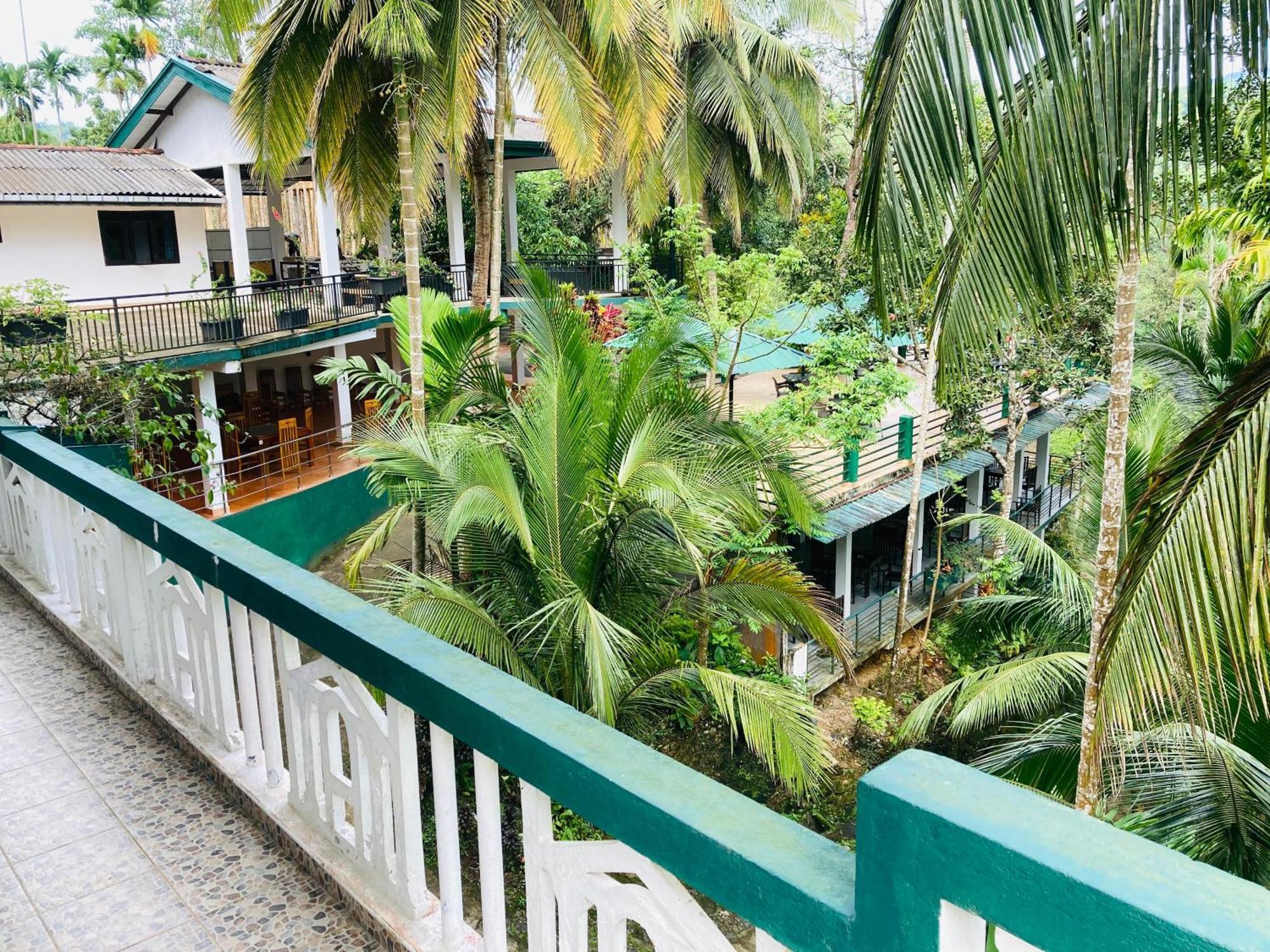 Rainforest Lodge, Deniyaya Singheraja Kültér fotó
